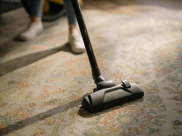 Majik's Commercial Carpet Cleaning Services